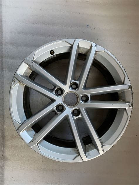 Felga Aluminiowa Volkswagen Oe Golf Vii Mk Mkvii X X Et