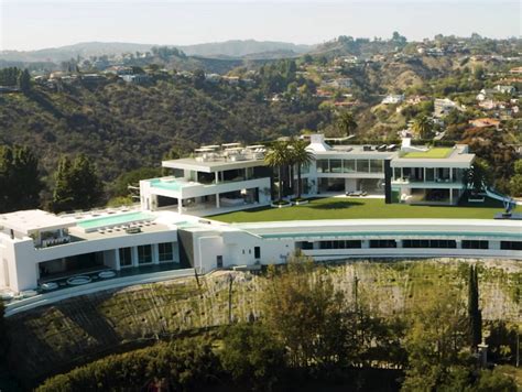 This Video Tour Of The 500m The One Mega Mansion Will Blow Your Mind