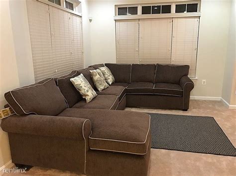 5544 Auth Way Camp Springs Md 20746 Condo For Rent In Camp Springs