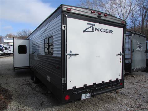 USED 2018 CROSSROADS Zinger ZR338RR Maroa IL