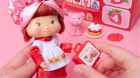 Sweet Nostalgia The Loyal Subjects Launches New Strawberry Shortcake And Rainbow Brite Dolls