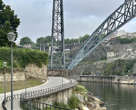 The Paths Of Porto Wanderful Whirled