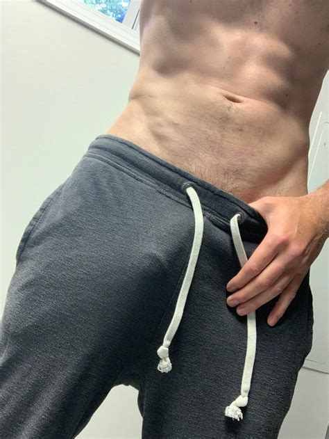 Photo Gray Sweatpants Bulge Page 196 Lpsg