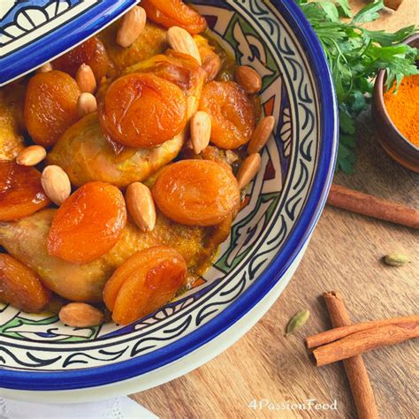 Tajine sucré salé au poulet abricots caramélisés amandes fleur d