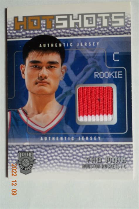 Yahoo Yao Ming Fleer Hot Shots Inserts Game