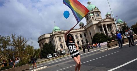 Serbie une ministre gay au nouveau gouvernement une première L Express
