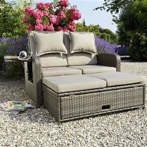 Rattan Lounge 2er Garten Sofa Das Auch In Ein Bett Verwandelt Werden