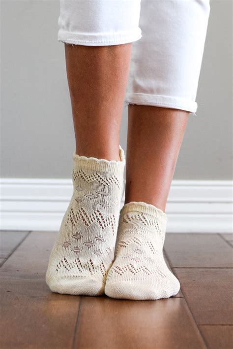 Ivory Pointelle Ankle Socks