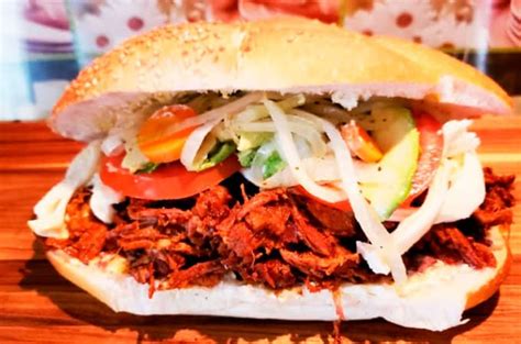 ⓵ TORTA DE PIERNA ADOBADA Receta ComidasMexicanas Net