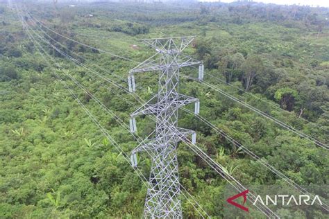 PLN Bangun SUTT 150kV Kuatkan Interkoneksi Transmisi Antar Kalsel