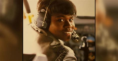 First Black Female Pilot In U S Air Force Makes Her Final Flight