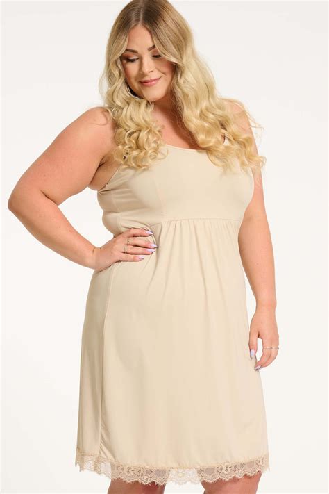 No By OX Underkjole Smalle Stropper Og Blonde I Nude Hos Lohse