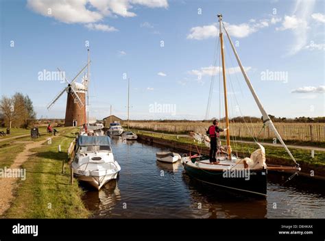 Horsey Windpump Windmill Or Pump And Boats Horsey Mere Norfolk