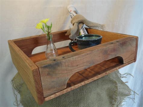 This Pallet Wood Serving Tray Is Made From Solid Oak And Works Well