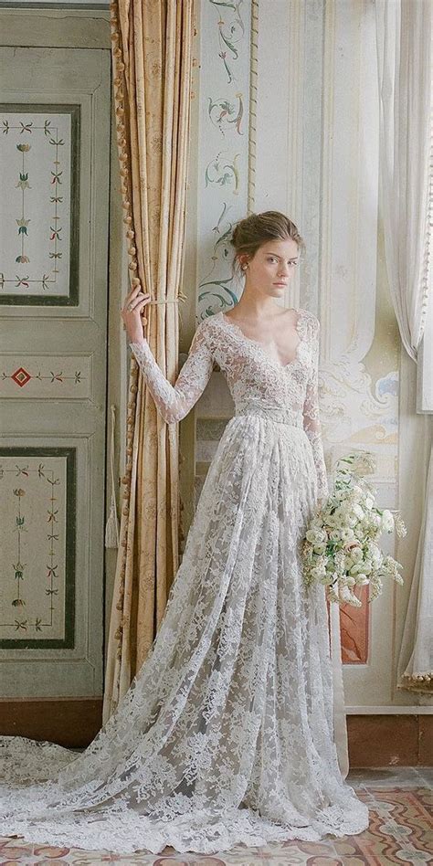 Vintage Inspired Wedding Dresses 36 Looks Faqs Lace Wedding Dress