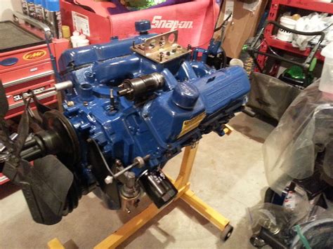 351 Ford Cleveland Engine