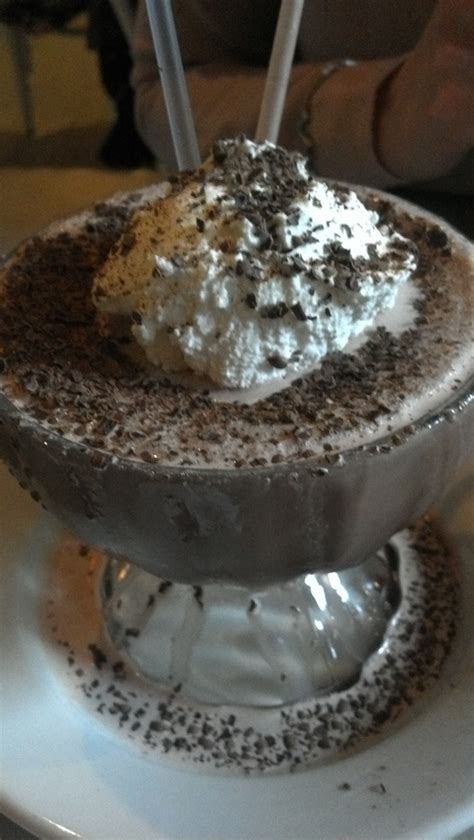 Frozen Hot Chocolate Serendipity Nyc Frozen Hot Chocolate Yummy Sweets Nyc Food