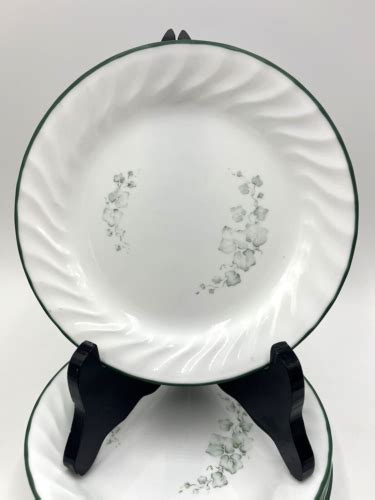 Set Of Vintage Corelle Callaway Green Ivy Swirl Corning