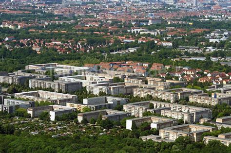 Luftbild Leipzig Plattenbau Hochhaus Wohnsiedlung Im Stadtteil