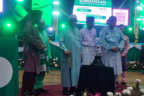 Rumah Terbuka Pas Pusat Di Perlis Tanda Penghargaan