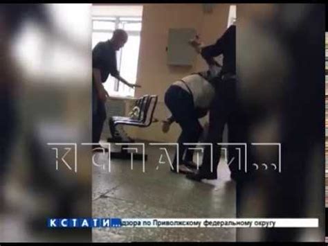 Издевательство полицейского над женщиной заснял случайный свидетель ...