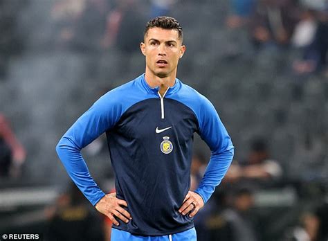 Cristiano Ronaldo Is Mocked For Useless Stepovers That Lead To Nothing