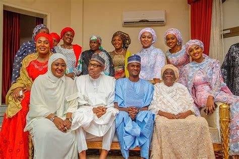 Photos Of President Buhari With His Family Members After His ...