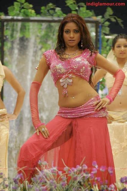 Udaya Bhanu Hot Navel Show Stills Hottest Pics Of Udaya Bhanu Bollywood Actress Hot Photos