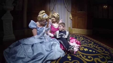 Cinderella And Aurora Meet And Greet At Walt Disneyworld Disneymagic