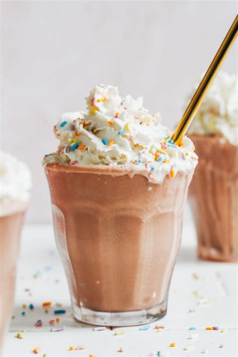 Creamy Vegan Chocolate Milkshake Minimalist Baker Recipes