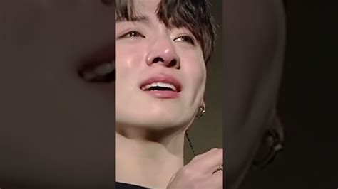 Bts Jungkook Crying Whatsapp Status Youtube