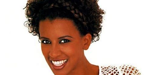 CELEBRITY MODELS NUDE Arabella Kiesbauer