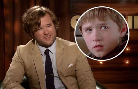 Entourage Haley Joel Osment Warns Of Child Star Pitfalls