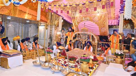 ਸ੍ਰੀ ਗੁਰੂ ਨਾਨਕ ਦੇਵ ਜੀ ਦੇ ਪ੍ਰਕਾਸ਼ ਪੁਰਬ ਮੌਕੇ ਸੱਚਖੰਡ ਸ੍ਰੀ ਹਰਿਮੰਦਰ ਸਾਹਿਬ