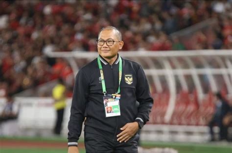 Protes Tambahan Waktu Tak Wajar Di Laga Bahrain Vs Indonesia Manajer