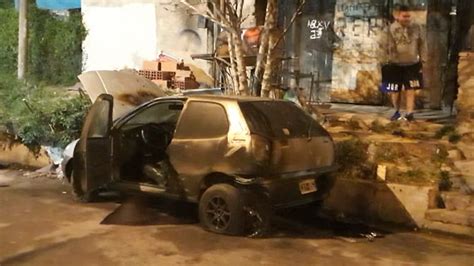 Investigan El Incendio De Un Autom Vil Durante La Madrugada En Paran