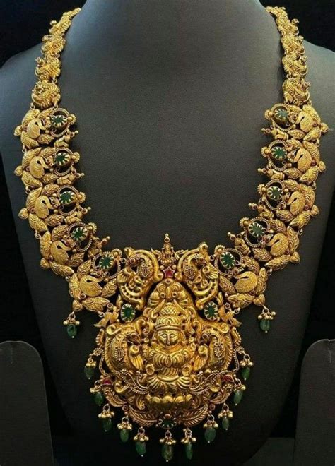 Pin By Laksmisaritha Mutyala On Things To Wear Gold Fashion Necklace