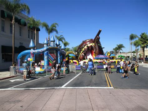 Smiles At Escondidos Grand Avenue Festival Cool San Diego Sights