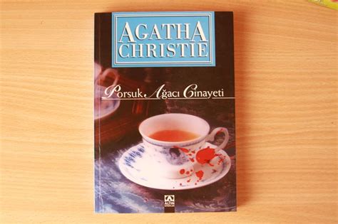 Agatha Christie S Book In Turkish Porsuk A Ac Cinayeti A Pocket