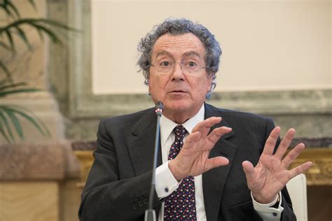 Gros Pietro Carige Intesa Sanpaolo ha già dato abbastanza