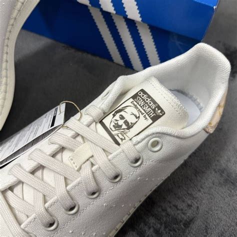 Yahoo オークション 26 0cm 新品 STAN SMITH スタンスミス adidas or