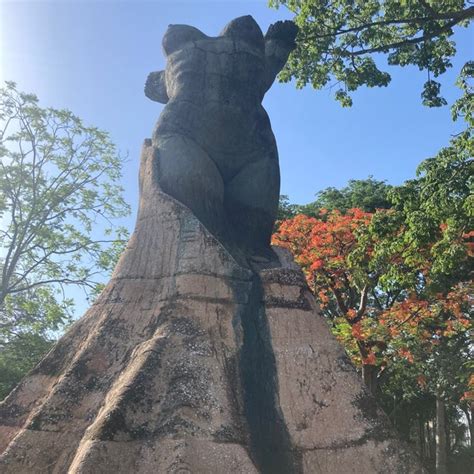 Plaza Mujer Ceiba Escultura Al Aire Libre En Jos N Rovirosa