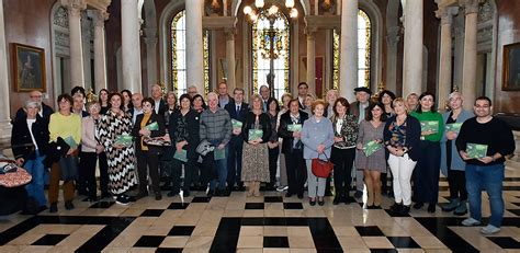 Presentamos En El Ayuntamiento De Bilbao Un Libro Y Un V Deo Sobre Los