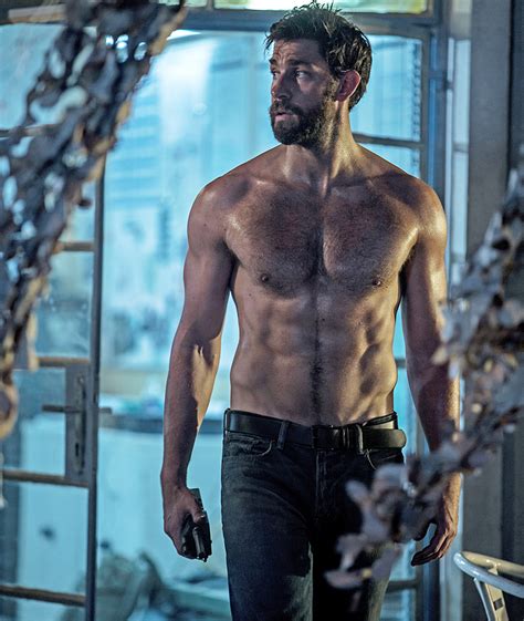 John Krasinski Is Totally Shredded In Shirtless Photo from "13 Hours" | toofab.com