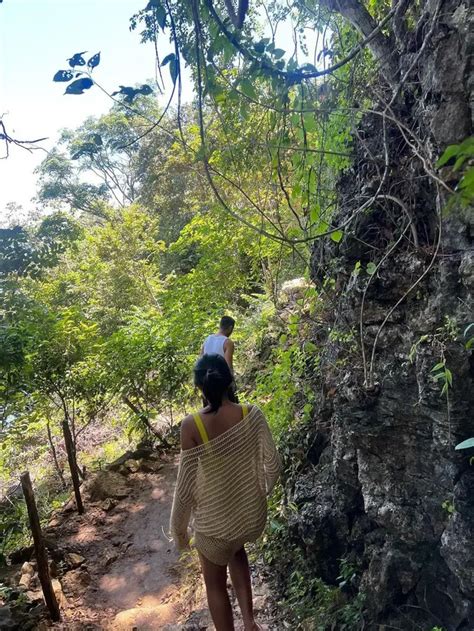 Liburan Ke Labuan Bajo Intip 7 Potret Cantik Natural Dari Shenina