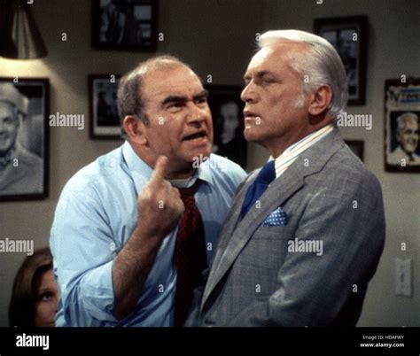 MARY TYLER MOORE SHOW, THE, Mary Tyler Moore, Edward Asner, Ted Knight ...