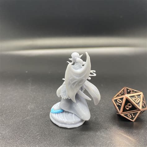 3d Printable Siln Tanadu Moon Elf Cleric Tabletop Miniature 32mm