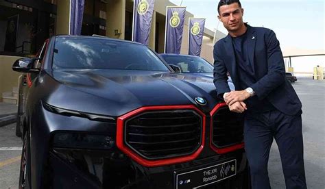 Cristiano Ronaldo Re Oit Une Bmw De Luxe D Une Valeur De Et