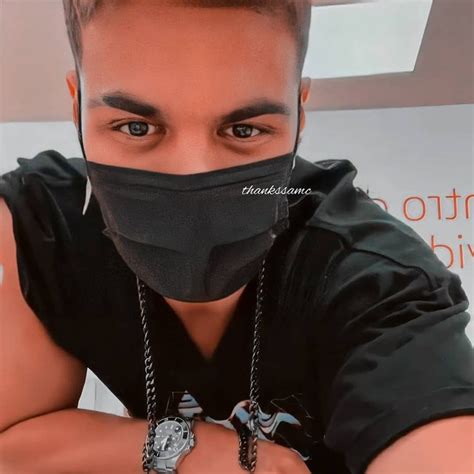 On Instagram Sus Ojitos Abrahammateo