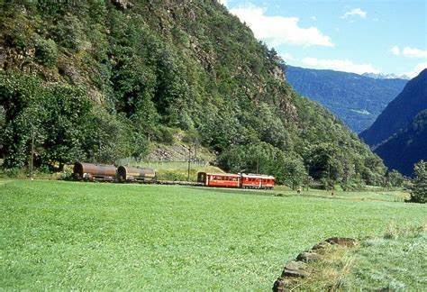 Rhb Gmp Von St Moritz Nach Tirano Am Unterhalb Brusio